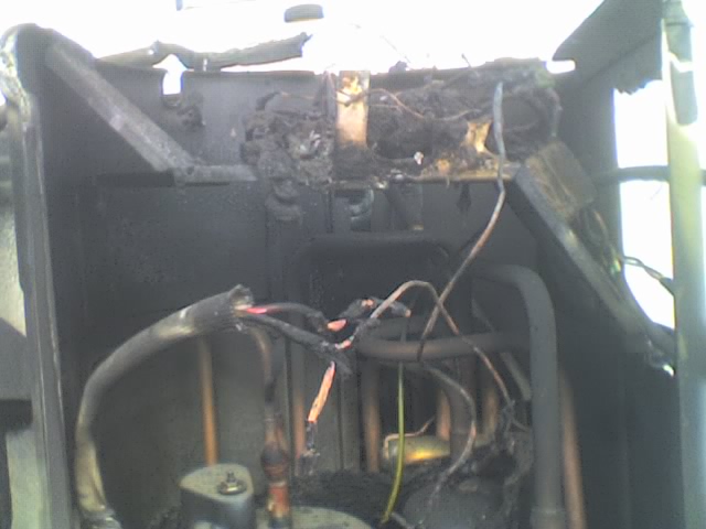 att-4cb42b682df711408.jpg