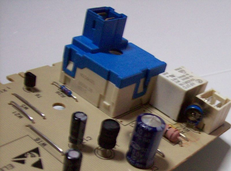 att-4d1a46e805ae6265.jpg