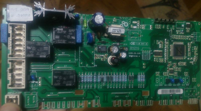 att-5ac69c40da10362.jpg